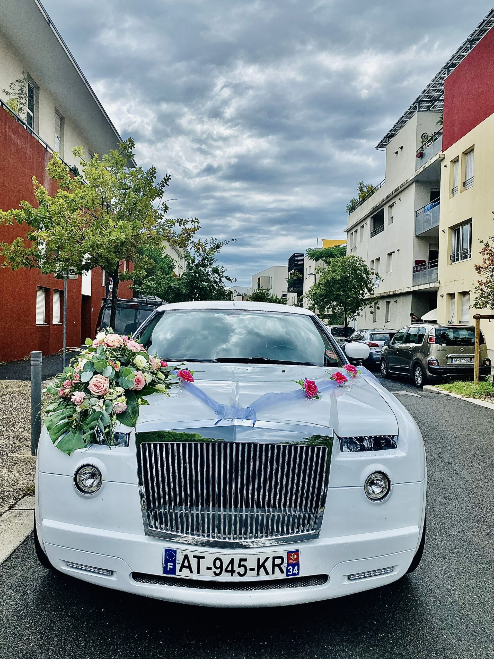 Mariage sur Avignon en Limousine
